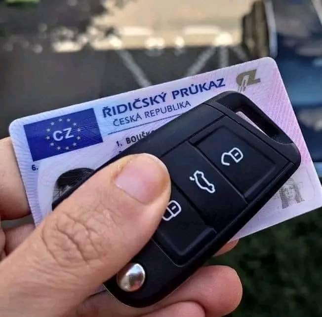 Kupte si legální český řidičský průkaz